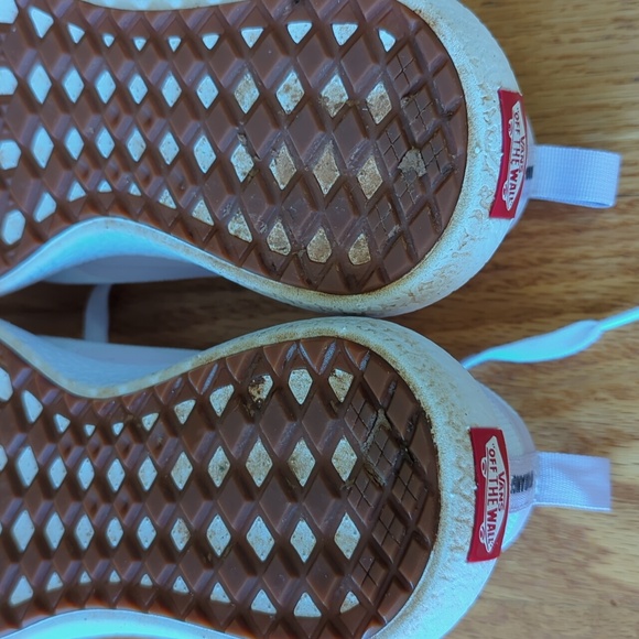 Women's Vans - Picture 10 of 11